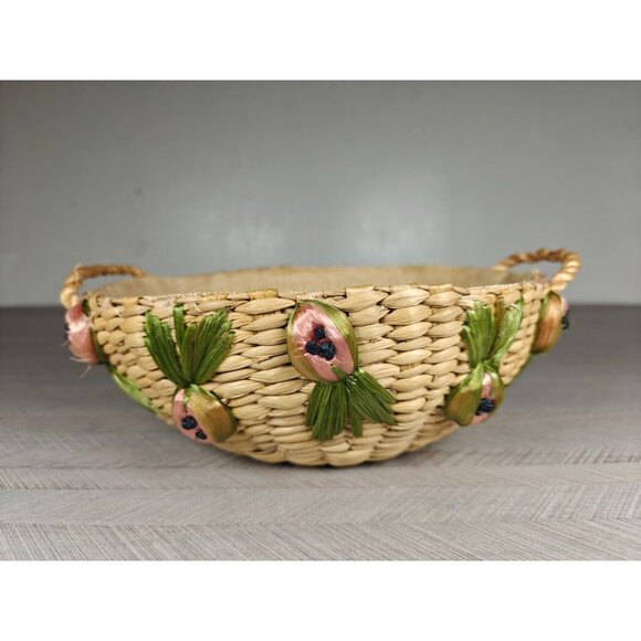 Vintage Woven Raffia Straw Round Casserole Basket With Fruit Accents Handles - Picture 4 of 9